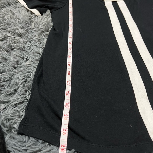 Anthropologie Maeve black striped tee sz M EUC - Picture 5 of 6